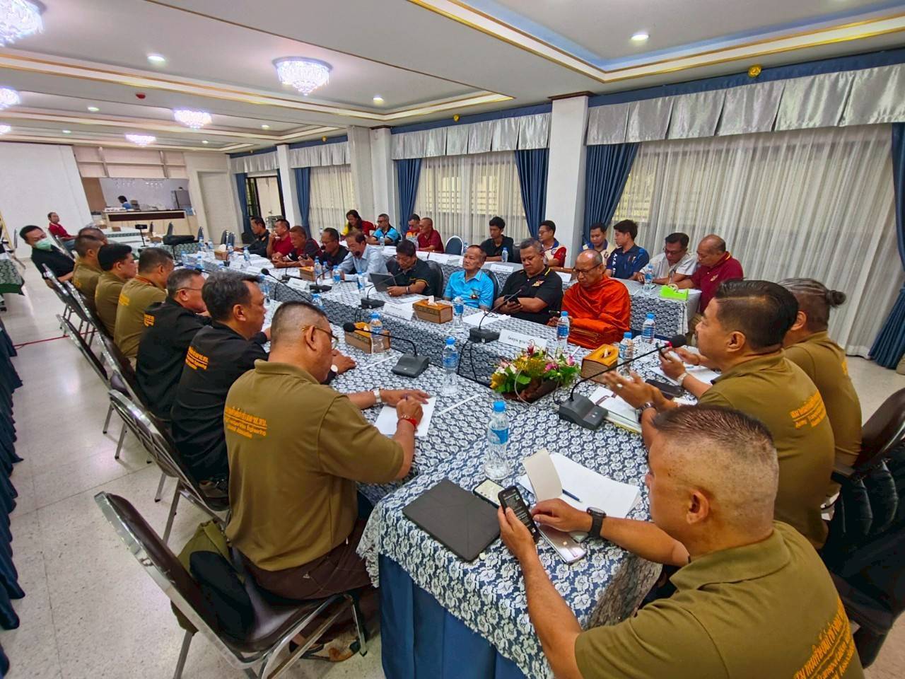 8 มิ.ย.68 เวลา 09.00 น. ณ ห้องประชุม ชั้น 1 รร.ทบอ.ช่างกล ขส.ทบ. ว่าที่คณะกรรมการสมาคมศิษย์เก่าช่างกล ขส.ทบ. นำโดย ว่าที่ ร.ต.ฐาพล สาติยะ ว่าที่นายกสมาคมศิษย์เก่าฯ ได้เรียนเชิญ ประธานชมรม, ประธานกลุ่มต่าง ๆ และผู้แทน เข้าร่วมประชุม/เสวนา ในเรื่องทิศทางการดำเนินกิจกรรมของชมรมและกลุ่มต่าง ๆ - 5